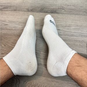 Izod White Athletic Socks